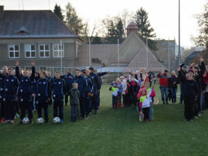Frýdlantské "péefko" opět vytvořili místní. Na novoročence budou dvě stovky sportovců