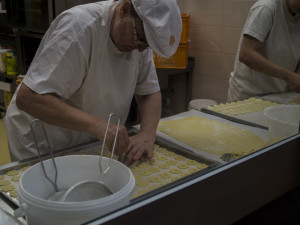 Domácí poctivá výroba a kvalita. Pod střechou hypermarketu Globus se otevřelo Café Globus