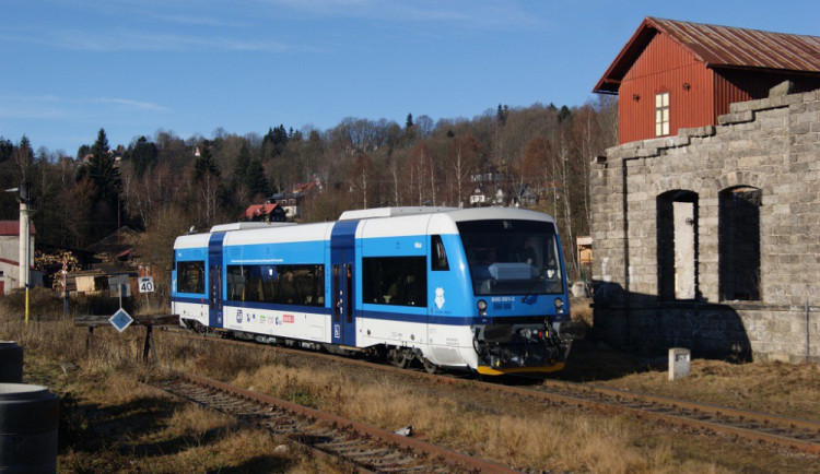 Libereckému kraji hrozí, že nezíská dotace na nové vlaky