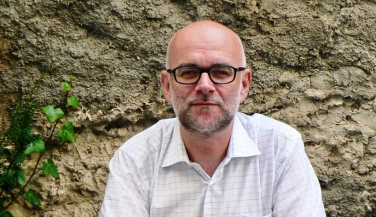 Uznávaný biolog, filosof a spisovatel Stanislav Komárek pohovoří u Fryče