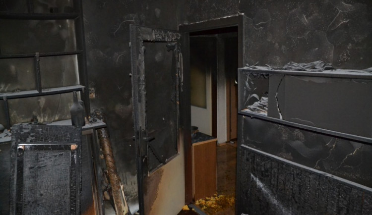 Požár napáchal velké škody.