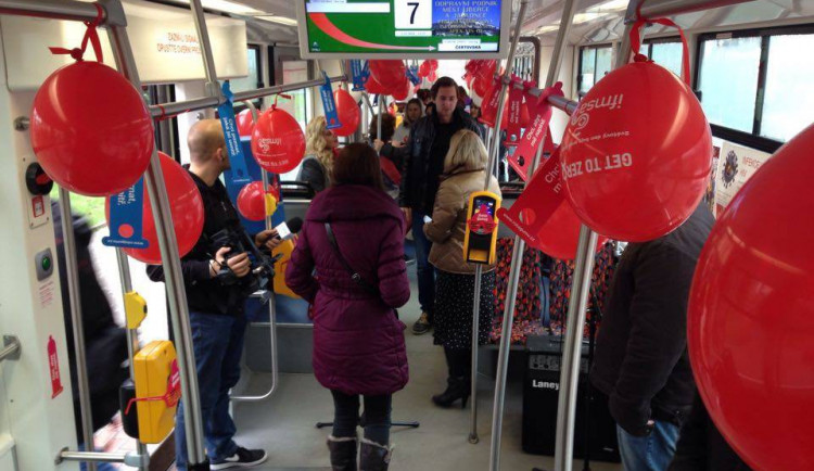 Libercem opět projede osvětová tramvaj proti onemocnění AIDS