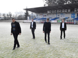 Dnešní zápas Slovanu s Táborskem rozhodčí odložil pro nezpůsobilý terén
