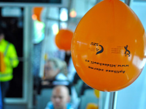 Osvětová tramvaj proti AIDS opět vyrazila do ulic Liberce