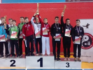 Třetí místo pro kumite tým dorostenci – František Chudoba, Lukáš Cyprián, Matěj Štěpán