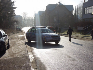 Hasičům začal Silvestr požárem v Doubí. Na místo se sjelo několik jednotek