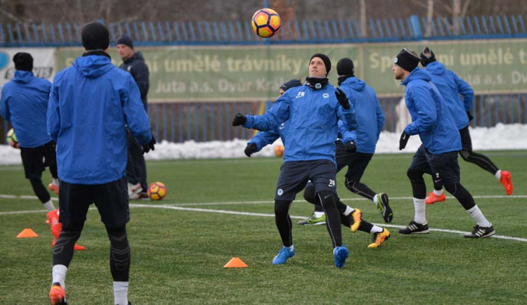 Příprava Slovanu začala.