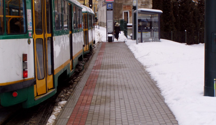 Zastávka Lékárna ve Vratislavicích nad Nisou