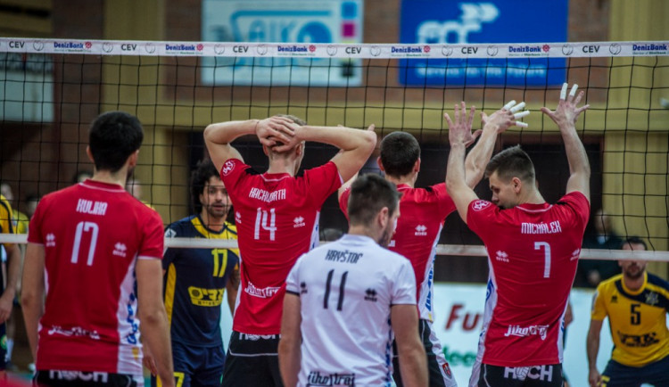 Izraelci byli nad síly Jihostroje. Mají nakročeno k postupu