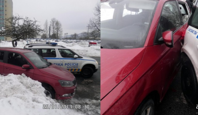 Zfetovaný mladík ukradl ve Vratislavicích nastartované auto. Policisté ho s pistolí v ruce zastavili až v Novém Boru