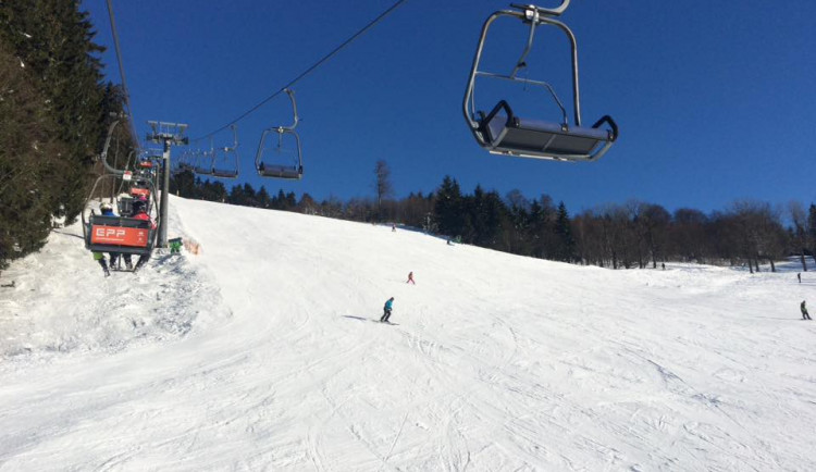 Ilustrační foto; Ski areál Ještěd