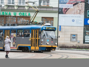 Liberecká univerzita hledá způsob jak odstranit námrazu z trolejí