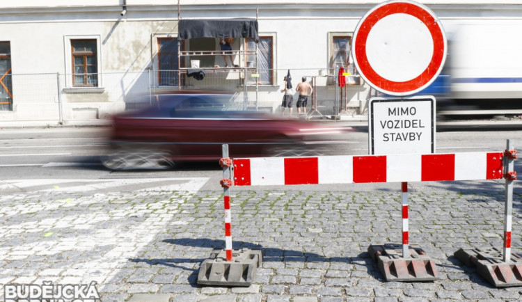 Stav silnic v Libereckém kraji se zlepšuje, opravy budou pokračovat i letos