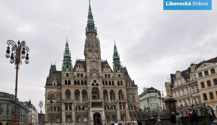 Žijí v Liberci hrdinové? Najít je mají žáci základních a středních škol