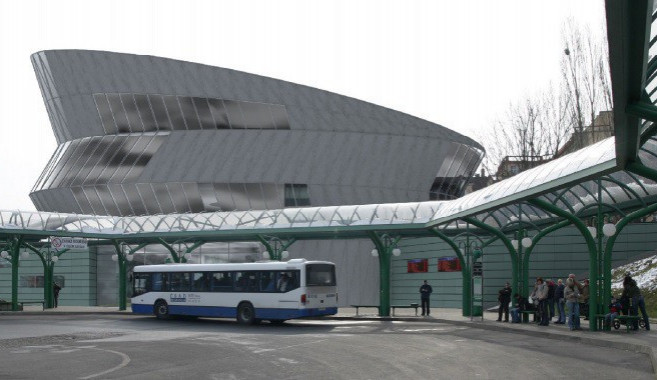 Vedení města se rozhodlo zrušit soutěž na nový autobusový terminál