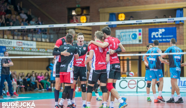 Zpátky na třetím místě. V dohrávce se Zlínem vybojoval Jihostroj snadnou výhru