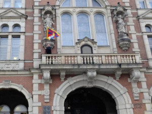 Vlajku Tibetu dnes vyvěsily radnice 46 měst a obcí v kraji