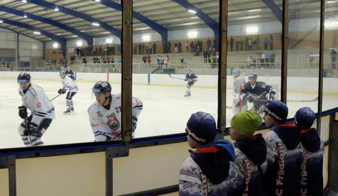 Tygři se připravovali na vyřazovací část extraligy ve Frýdlantě