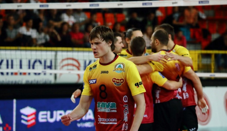 Dukla začne doma s Brnem.