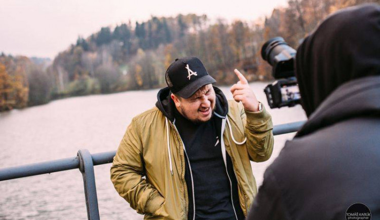 Jakub Děkan po boku zlatého slavíka již tento pátek v Liberci