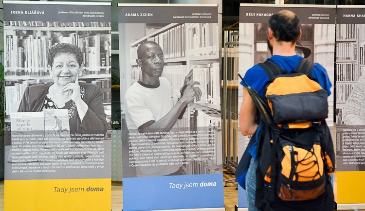 Výstava v knihovně bude až do konce března.