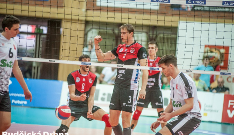 Posledním semifinalistou play-off je Jihostroj! Utká se s Karlovarskem