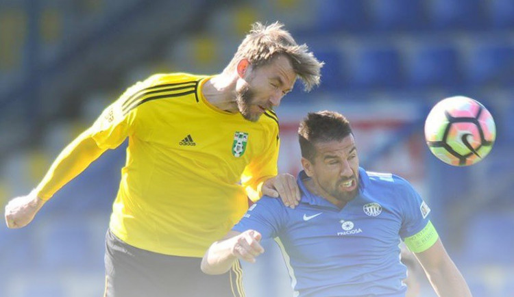 Slovan podruhé na jaře vybojoval tři body, Karvinou porazil 2:0