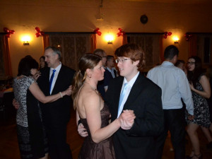 Ples probíhal v dobré náladě.