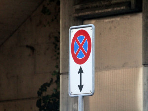 Nákladní vozidla mají v Turnově od dubna zakázáno parkování