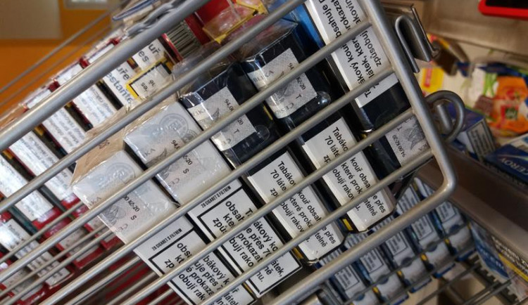 Celníci odhalili v jednom z libereckých obchodů cigarety s neplatnými kolky