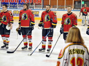 Vsetínské hokejisty přijely na sever Čech podpořit stovky příznivců, Baníkovci problémy nedělali