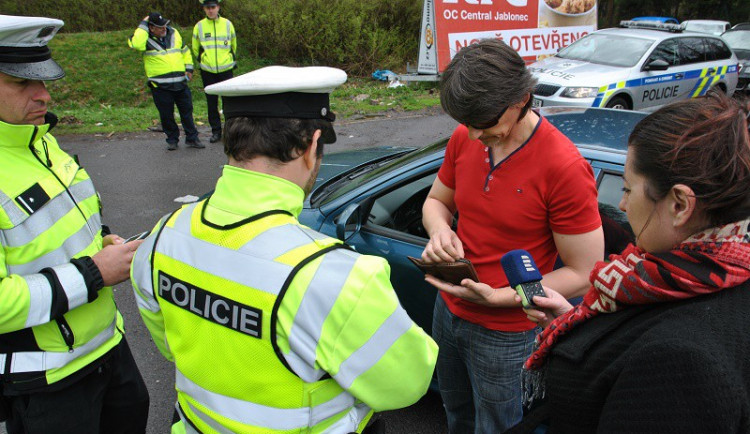 Jeden z řidičů, kterého dnes policisté zastavili. Jeho dechová zkouška na alkohol byla negativní.