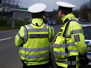 Pospíchat se dnes nevyplatilo. Policisté dnes měřili na více než šedesáti místech