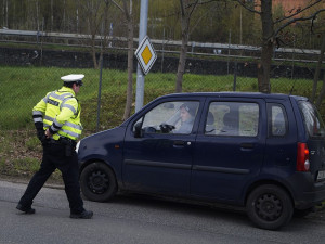 Pospíchat se dnes nevyplatilo. Policisté dnes měřili na více než šedesáti místech