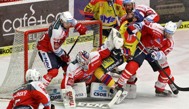 SOUTĚŽ: Motor hraje naposledy doma. A musí Pardubice porazit