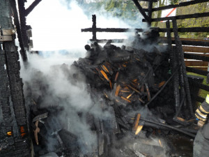 Požár u sychrovského zámku.