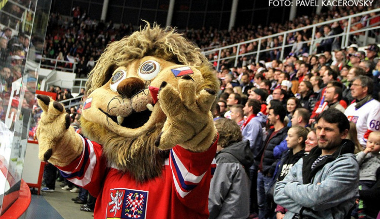 KAM ZA SPORTEM: Tahákem víkendu jsou zápasy hokejové reprezentace