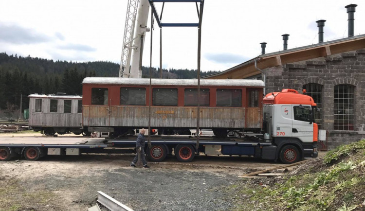 Kořenov má vlak, co jezdil na nejvýše položenou stanici v Evropě