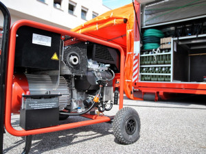 Multifunkční kontejner hasiči připraví za pět hodin.