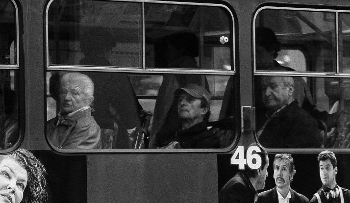 Liberecký fotograf Petr Šimr slaví výstavou 70 fotografií kulatiny