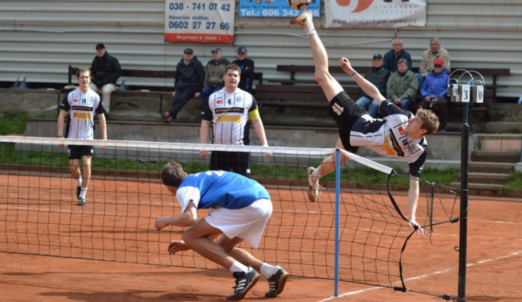 KAM ZA SPORTEM: Nohejbalisté Dynama budou čelit Korejcům