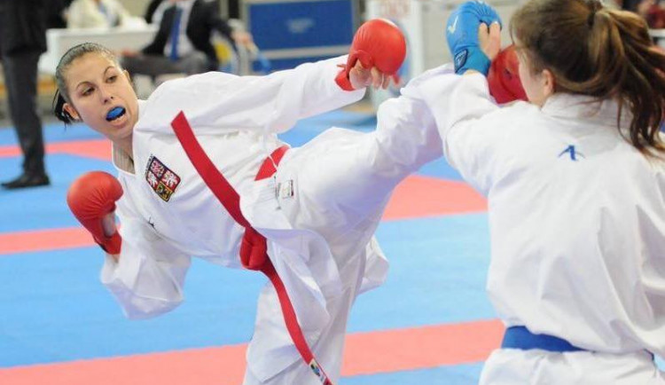 Mladá budějcká karatistka Crhonková vybojovala na mistrovství Evropy páté místo