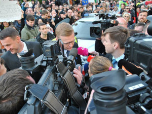 Demonstrace před Imperialem.