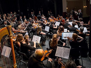 Podkrkonošský symfonický orchestr zahraje v Koloseu slavné skladby z filmových hitů
