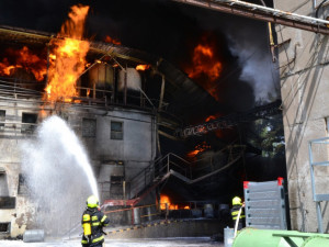 Při požáru v Severochemě se nedostaly do ovzduší žádné nebezpečné látky