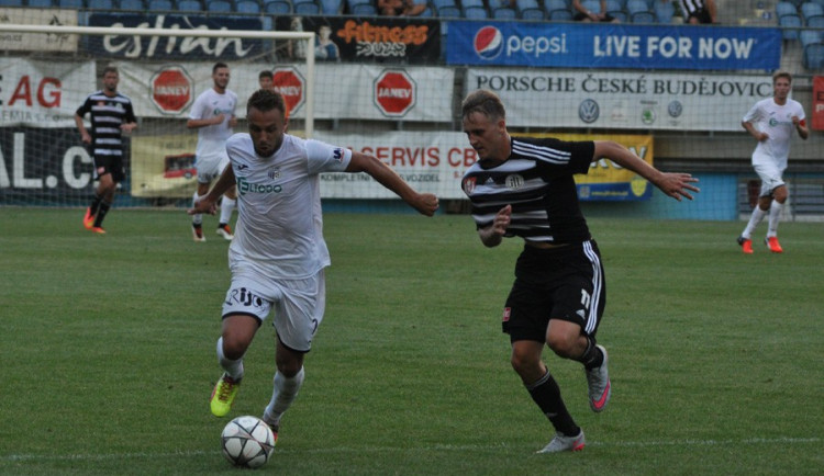 Dynamo má první letní posilu. Dlouhodobou smlouvu podepsal ofenzivní Pouček