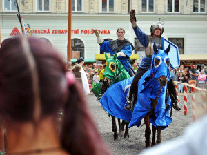 Jarmark před radnicí.