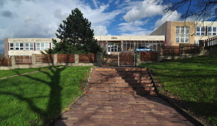 ilustrační foto; střední škola ve Frýdlantu