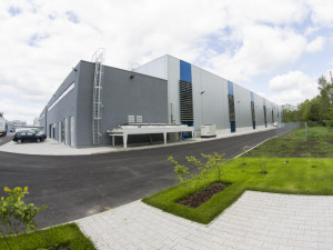 Swietelsky postavil v České Lípě halu pro Docter Optics, díky tomu vznikne zhruba 120 pracovních míst