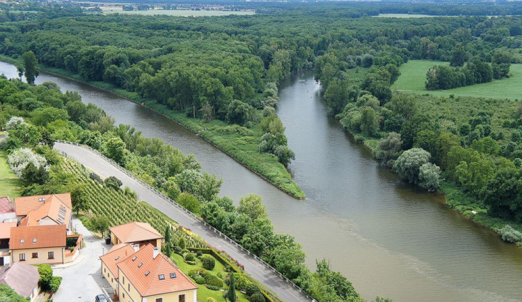 Soutok Vltavy a Labe.